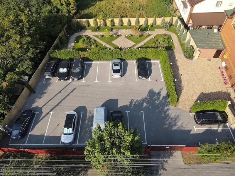 Golden Lion Hotel بوريسبول المظهر الخارجي الصورة
